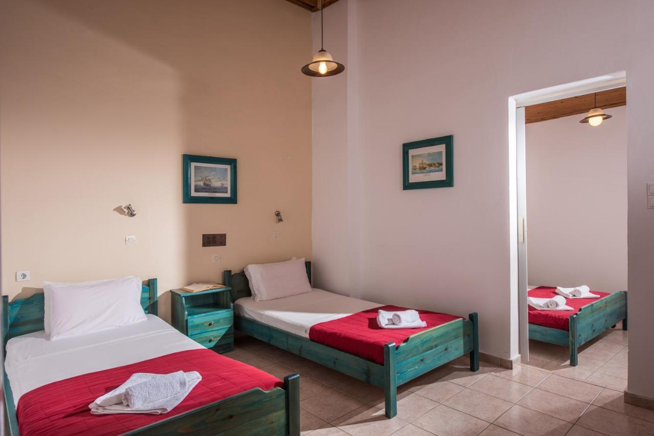 Hotel Aglaia Каламаки Екстериор снимка