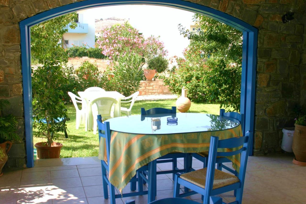 Hotel Aglaia Каламаки Екстериор снимка